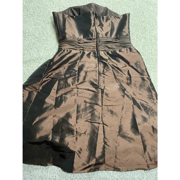 Pretty Maids Strapless Cocktail Dress Womens 10 Pleated Silky Mini Dress Brown - Picture 5 of 11